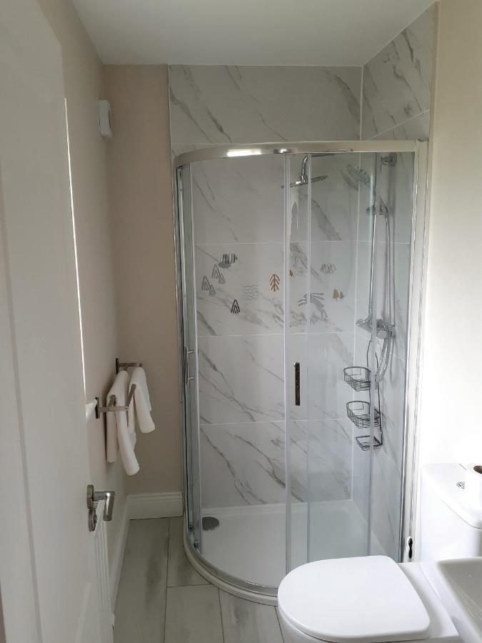 Ensuite At The Foot Of Mountains Privatunterkunft